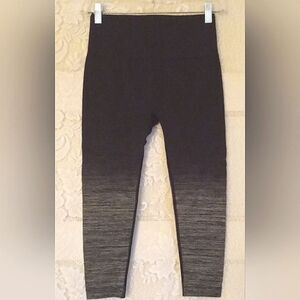 CODE FIT WOMEN'S ATHLETIC LEGGINGS